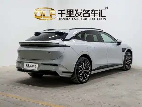 Zeekr 007GT 2025