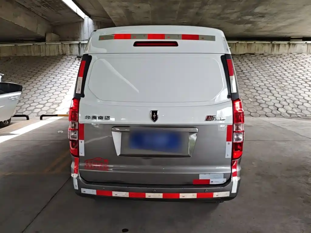 Jinbei Hiace X30L 2024