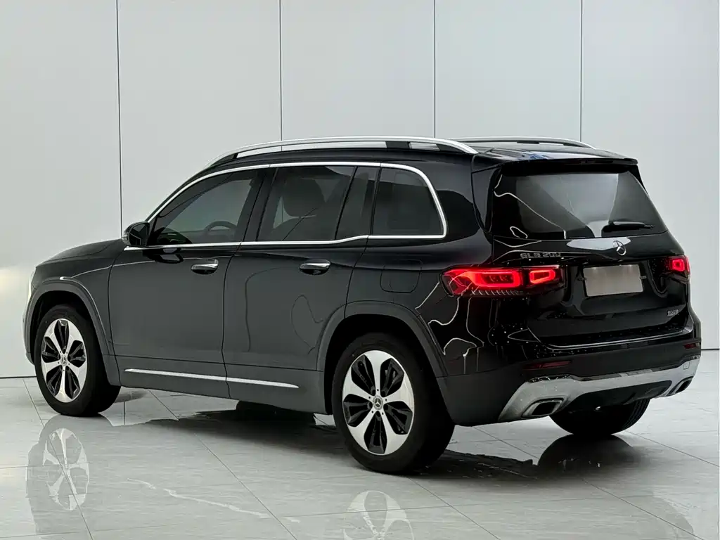 Mercedes-Benz GLB 2021 — фото 13