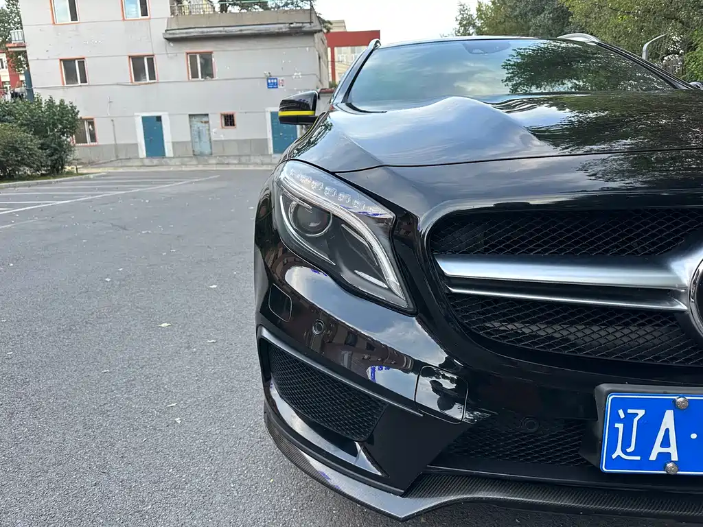 Mercedes-Benz GLA AMG 2015 — фото 13