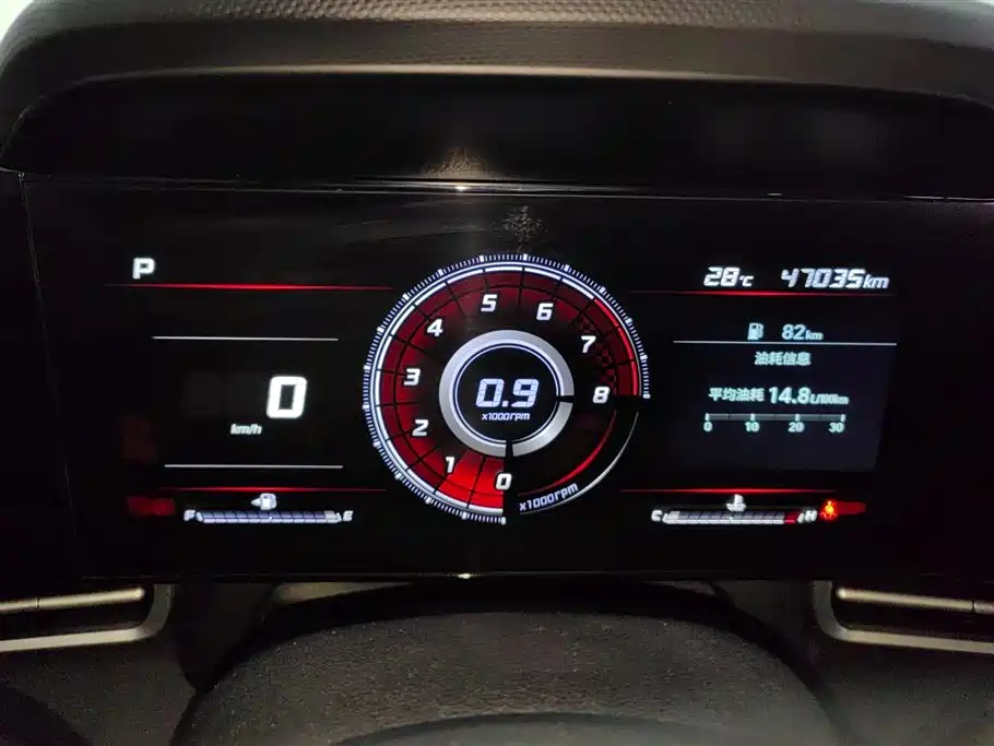 Hyundai Elantra 2021 — фото 14