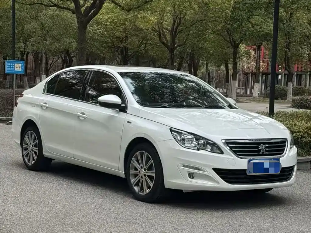 Peugeot 408 2017 — фото 3
