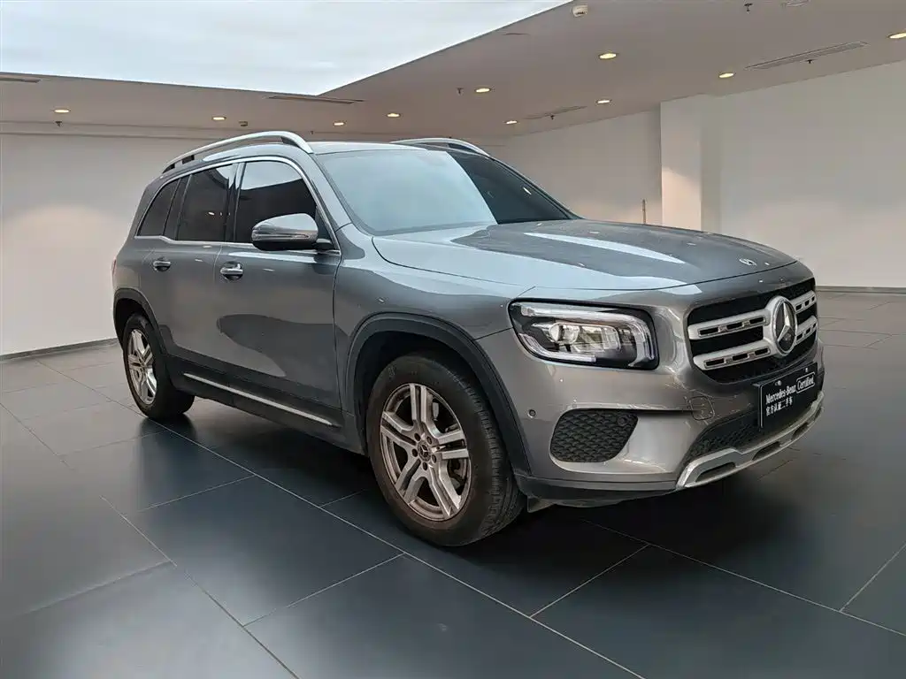 Mercedes-Benz GLB 2023 — фото 2