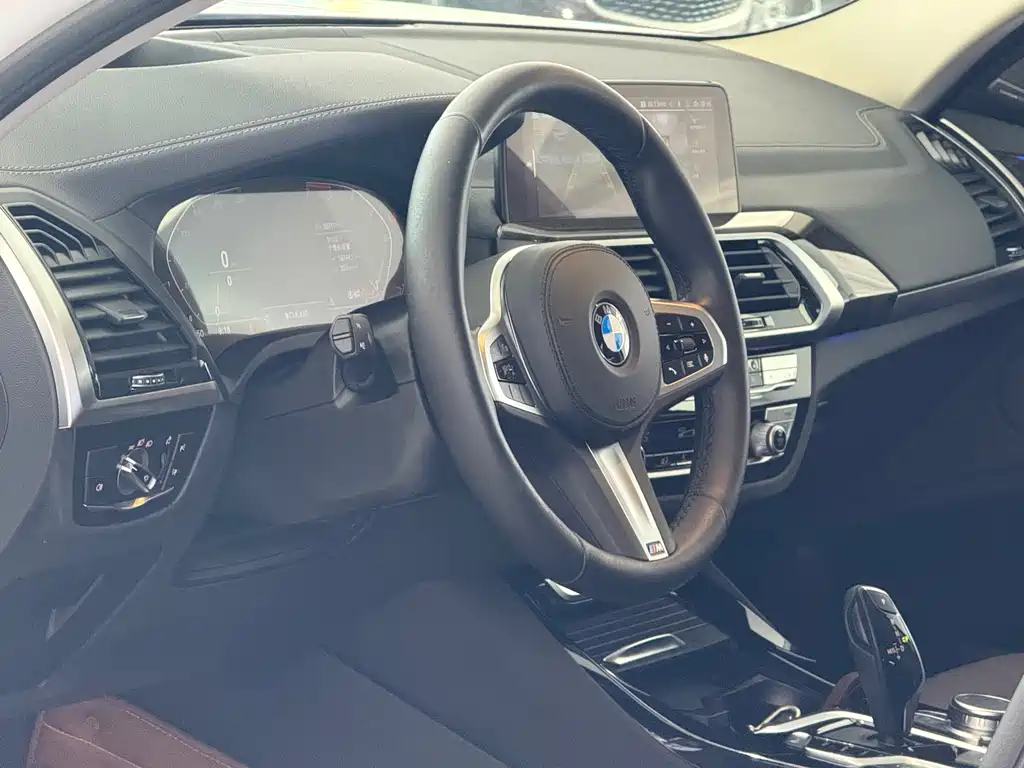 BMW X3 2021
