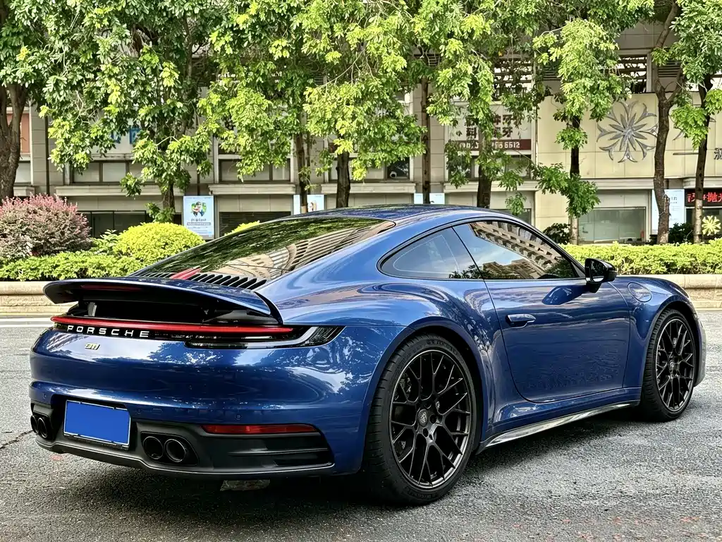 Porsche 911 2022