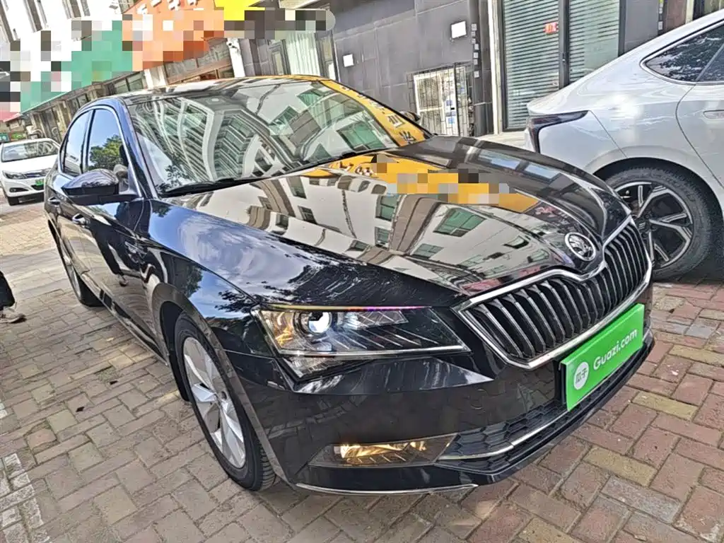 Skoda Superb 2016 — фото 4