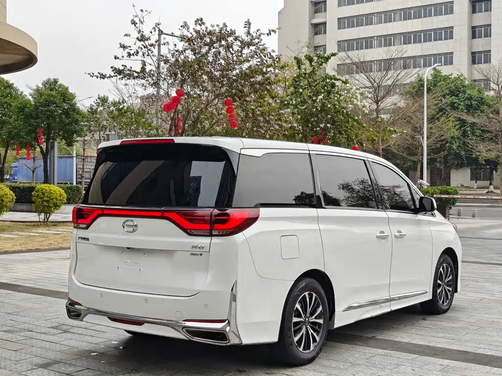 GAC Motor Trumpchi M8 2021 — фото 17