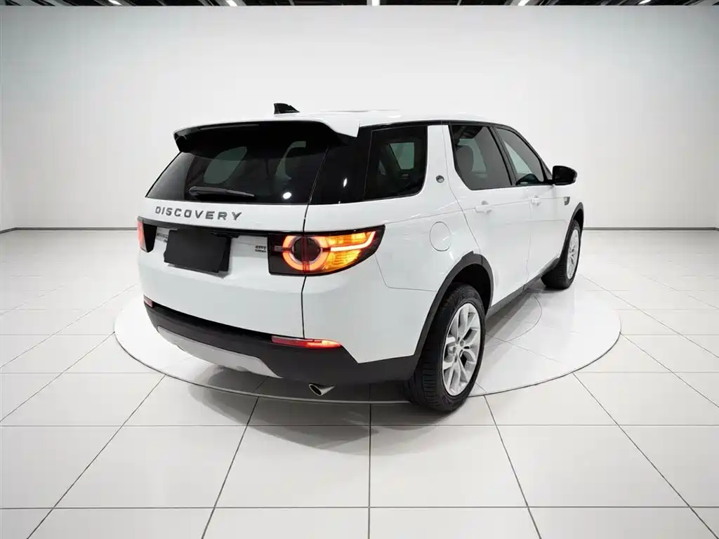 Land Rover Discovery Sport 2019 — фото 5