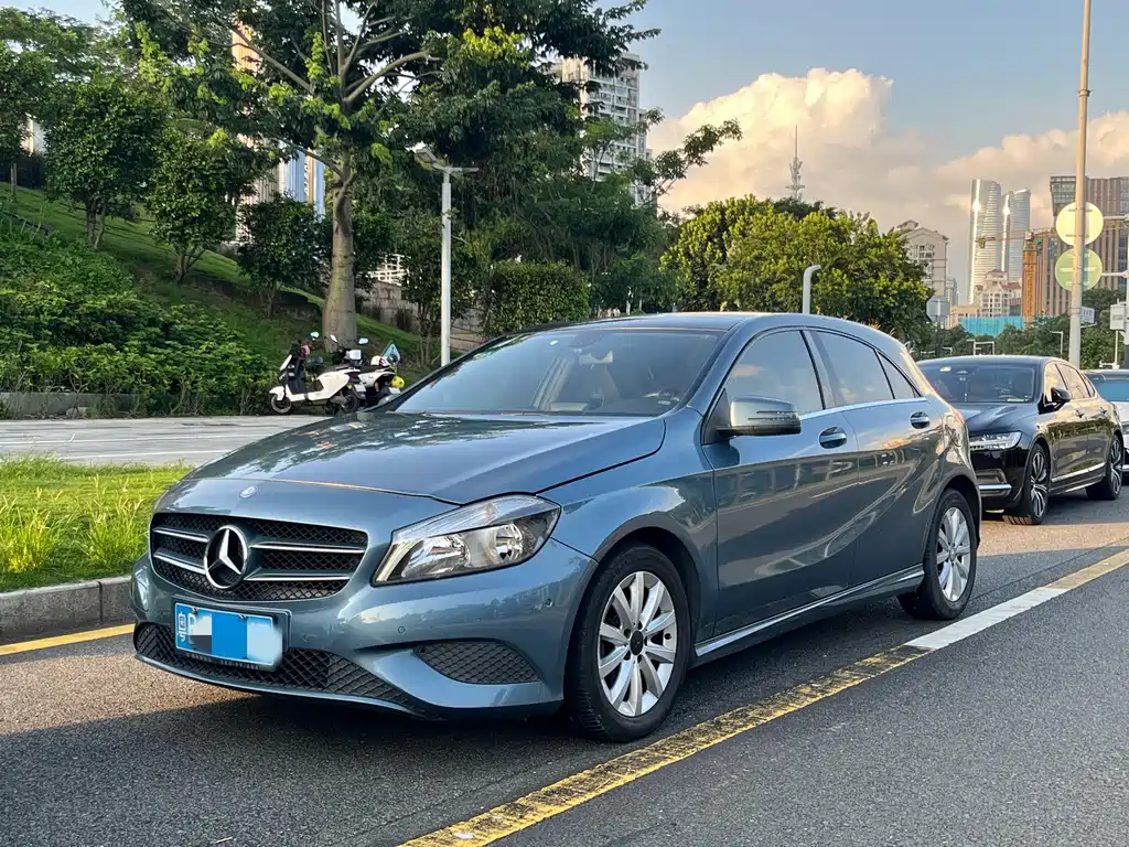 Mercedes-Benz A-Class 2014