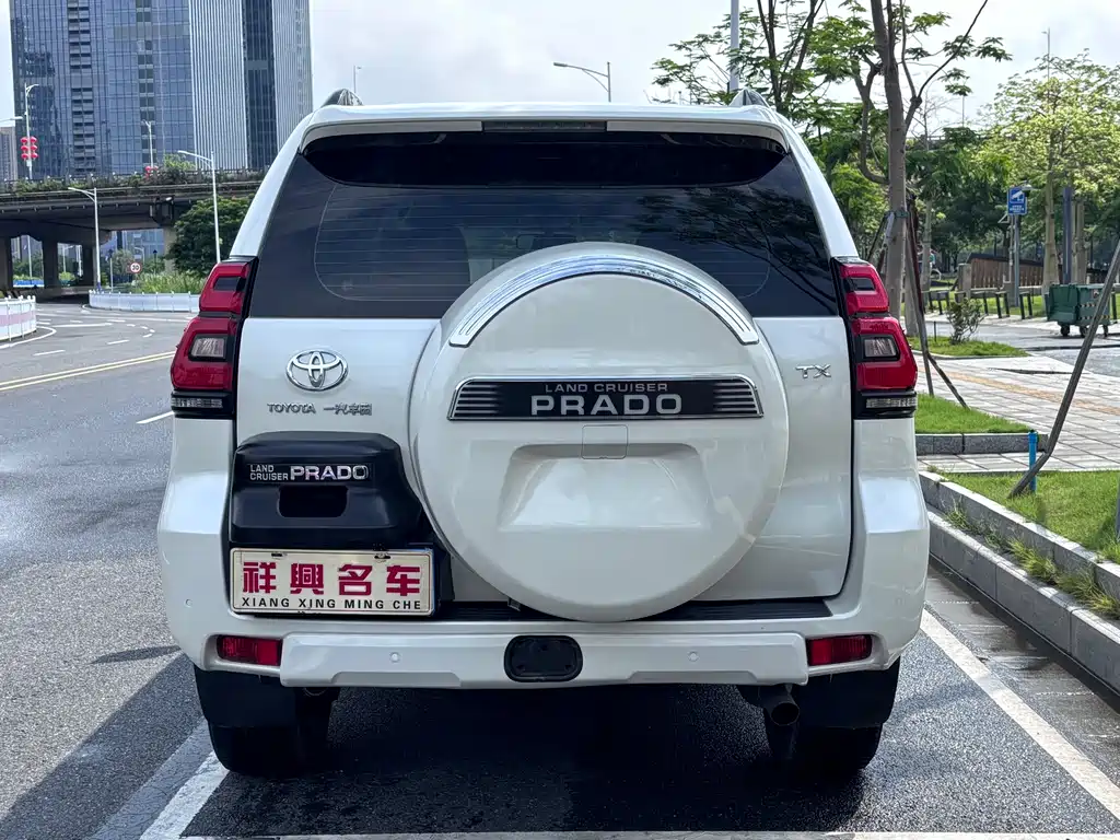 Toyota Prado 2018 — фото 15