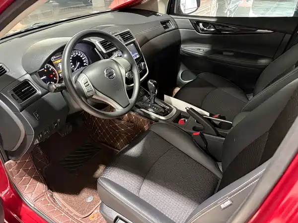 Nissan Tiida 2019