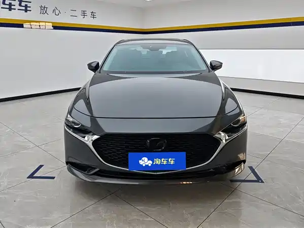 Mazda 3 Axela 2021