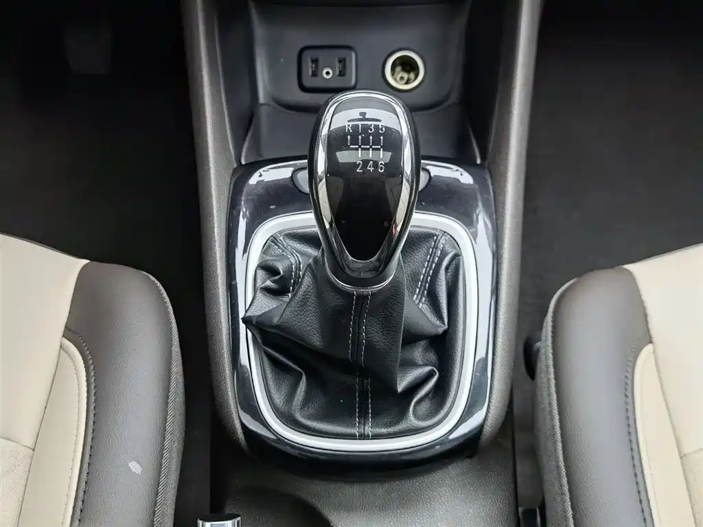 Buick Verano 2017 — фото 13