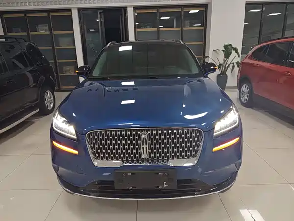 Lincoln Corsair 2021