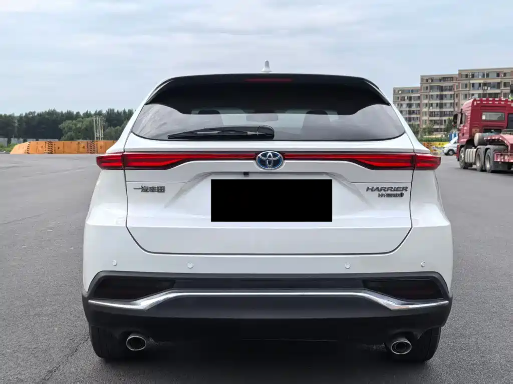 Toyota Harrier 2023 — фото 8