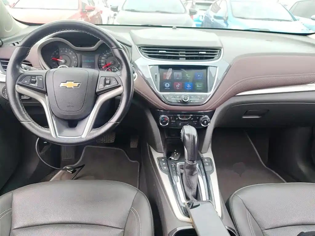 Chevrolet Malibu 2019 — фото 10