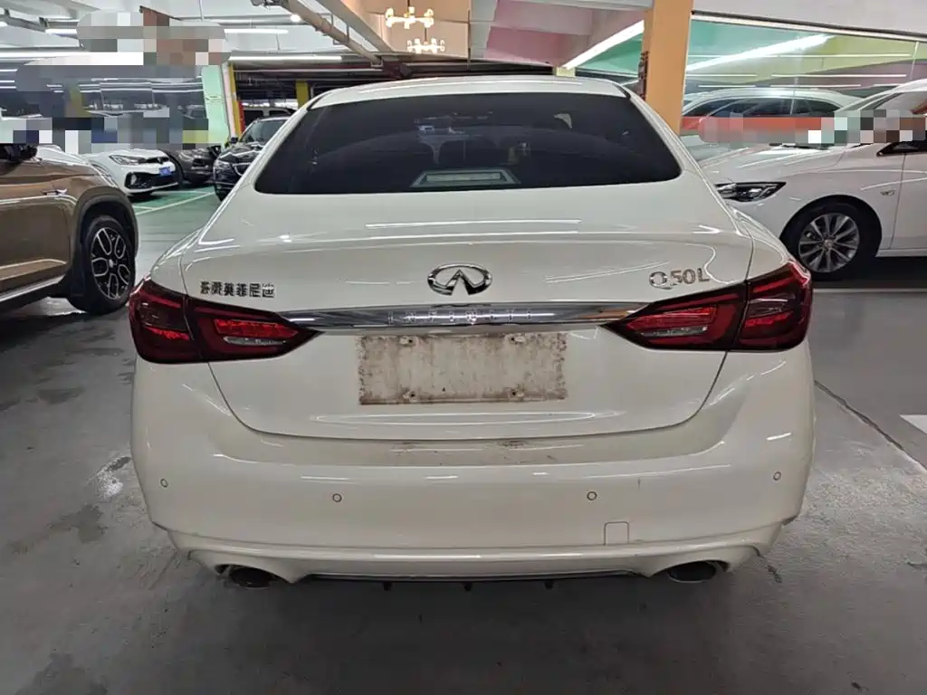 Infiniti Q50L 2019