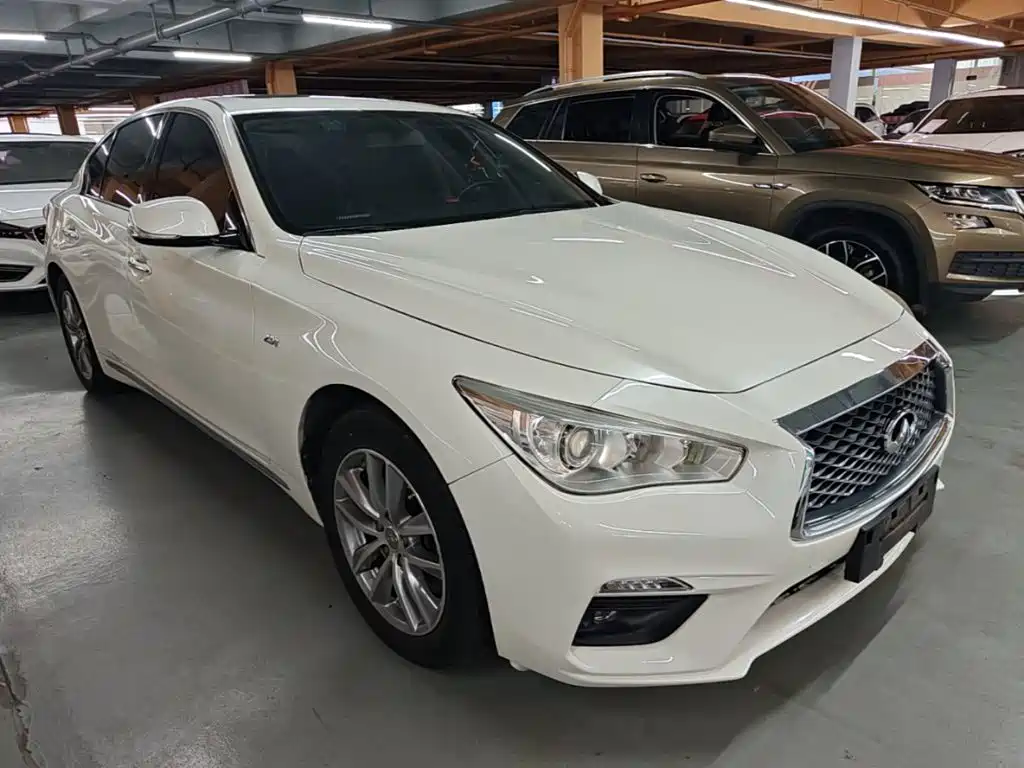 Infiniti Q50L 2019