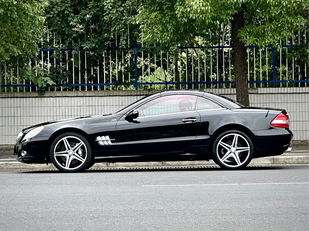 Mercedes-Benz SL-Class 2012 — фото 19