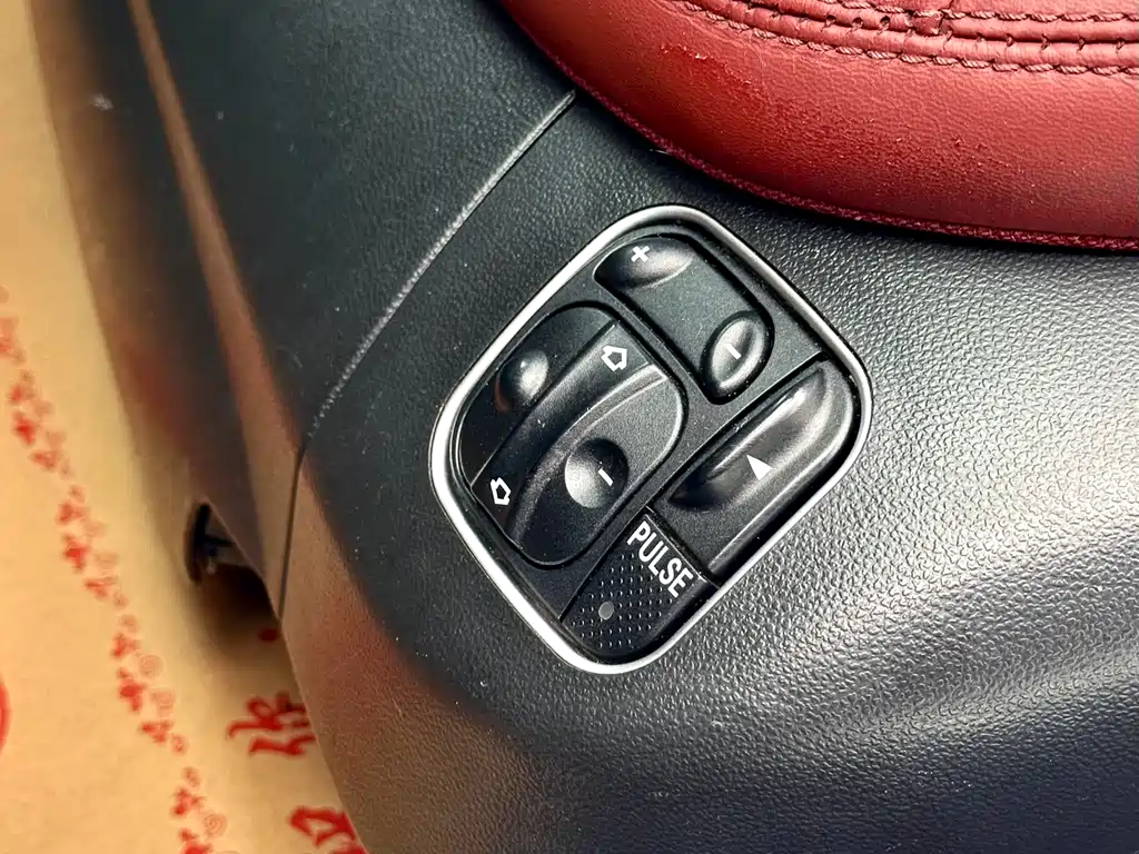 Mercedes-Benz SL-Class 2012 — фото 11