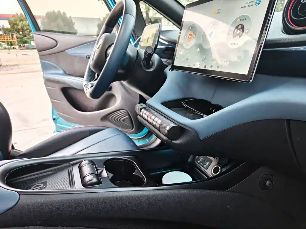 BYD Dolphin 2022 — фото 16