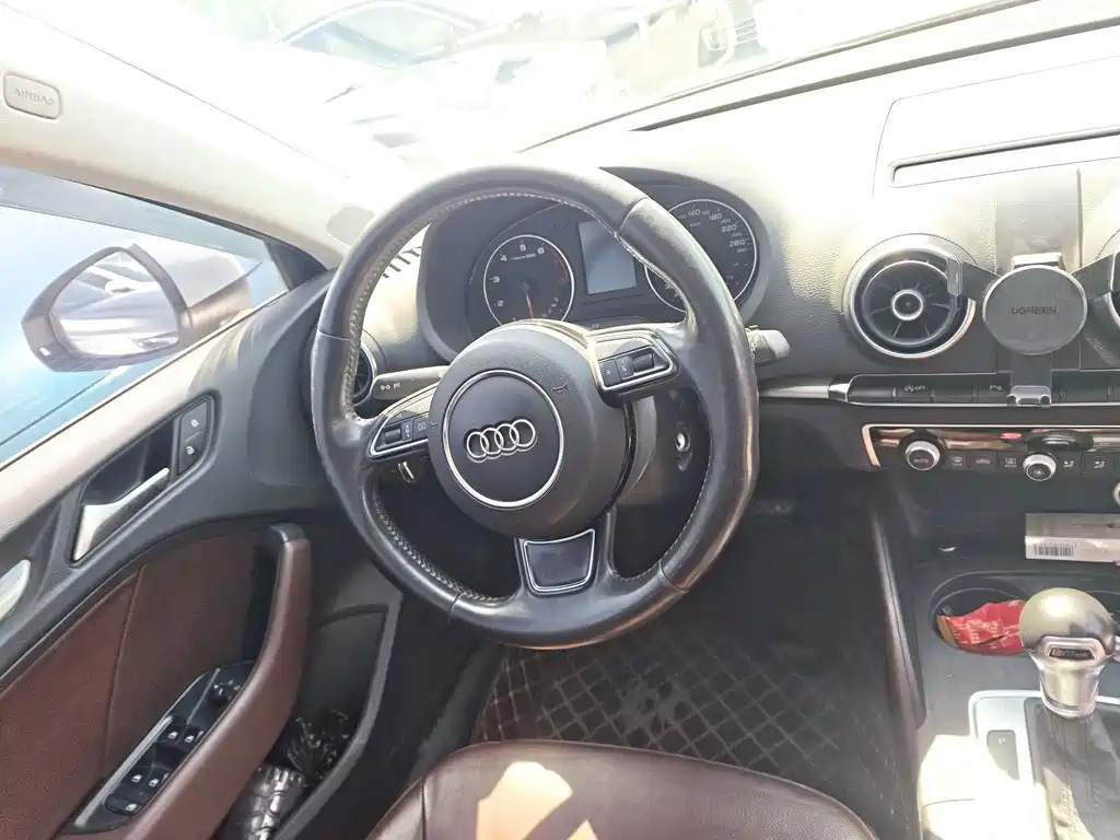 Audi A3 2015 — фото 10