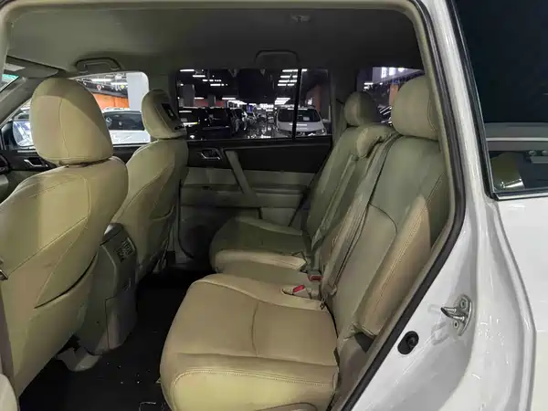 Toyota Highlander 2015