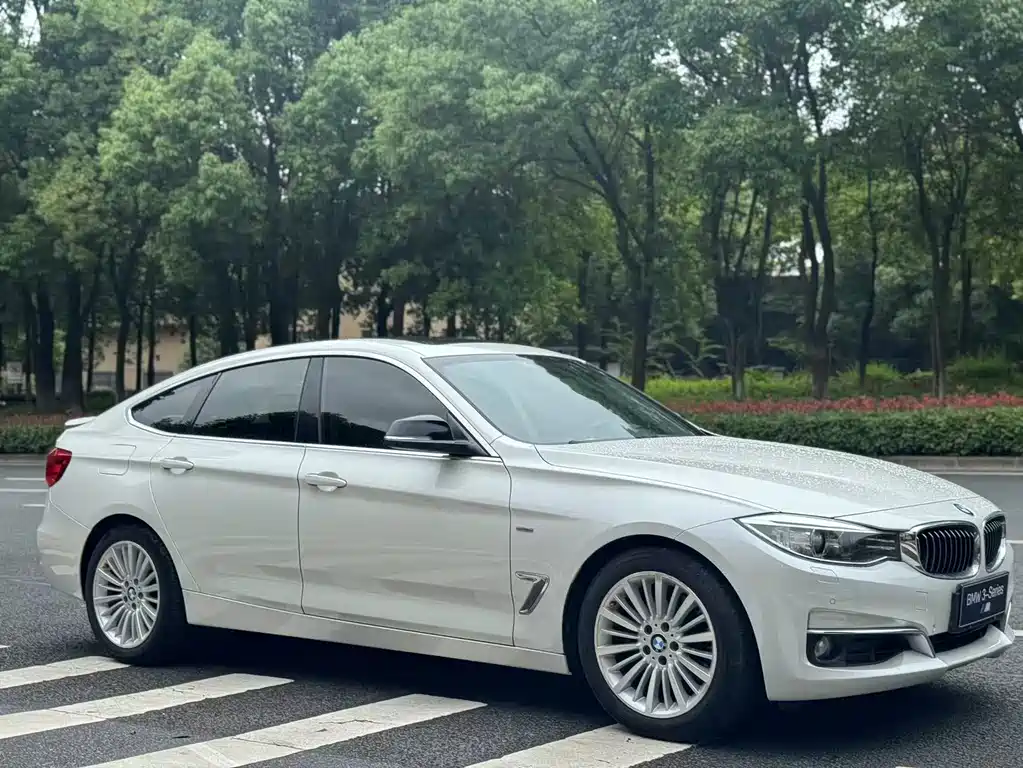 BMW 3 Series GT 2014 — фото 3