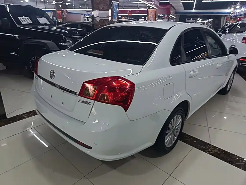 Buick Excelle 2015