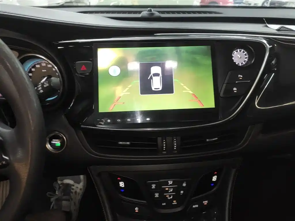 Buick Envision Plus 2016 — фото 13