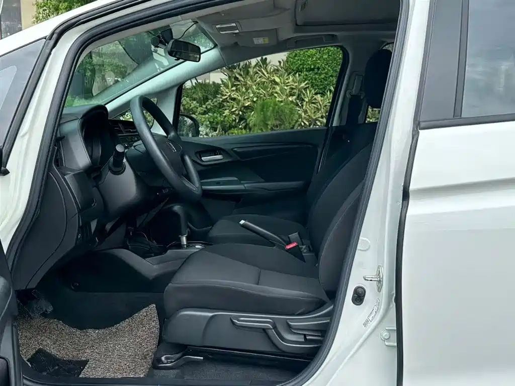 Honda Fit 2019 — фото 4