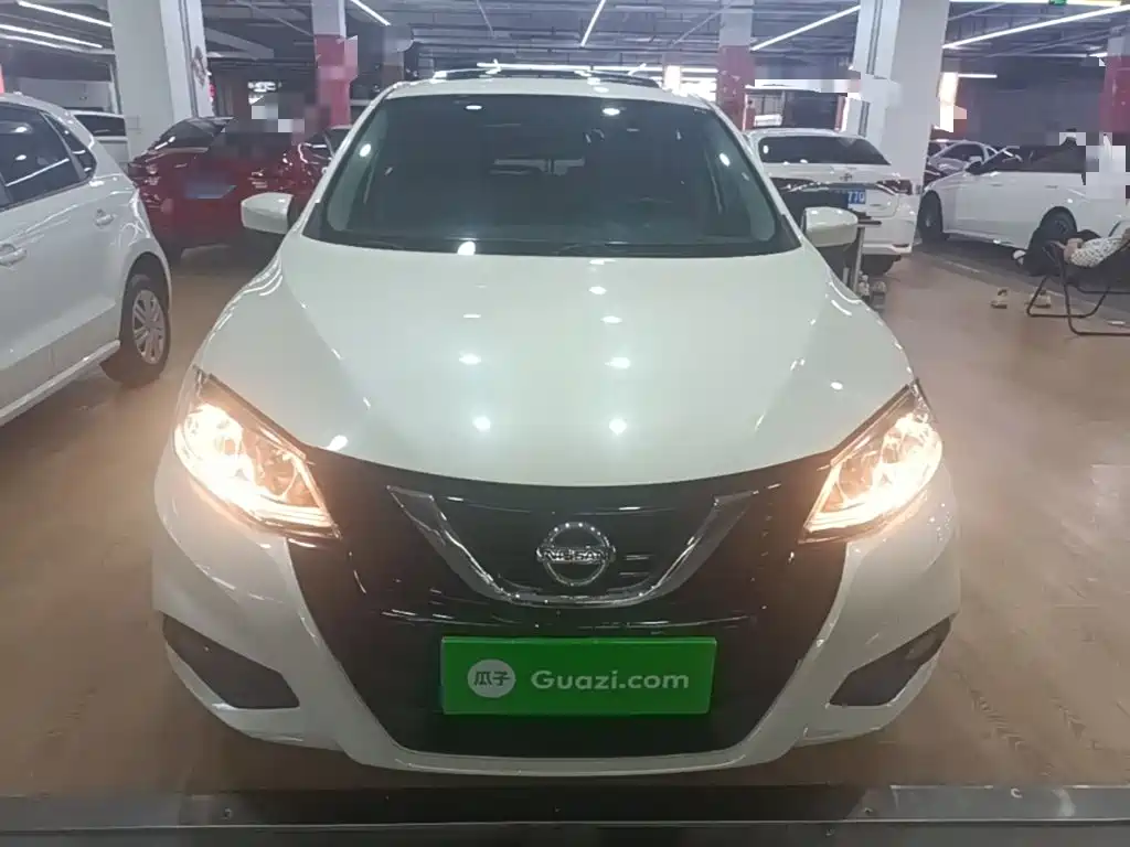 Nissan Tiida 2018
