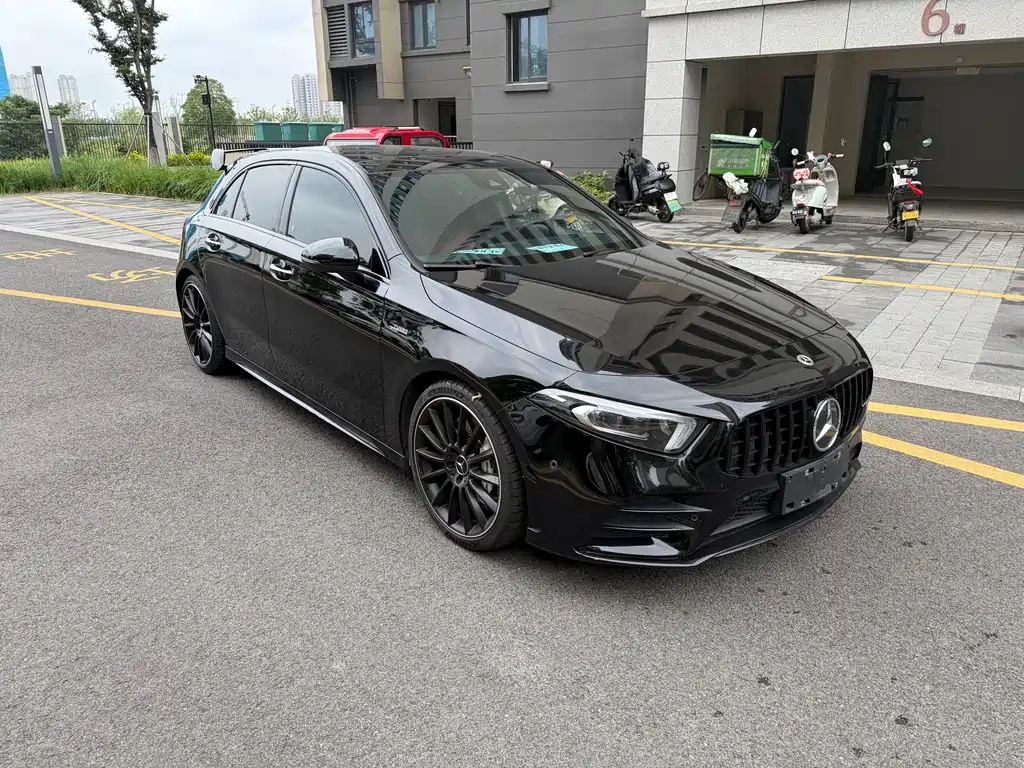 Mercedes-Benz A-Class AMG 2022 — фото 2