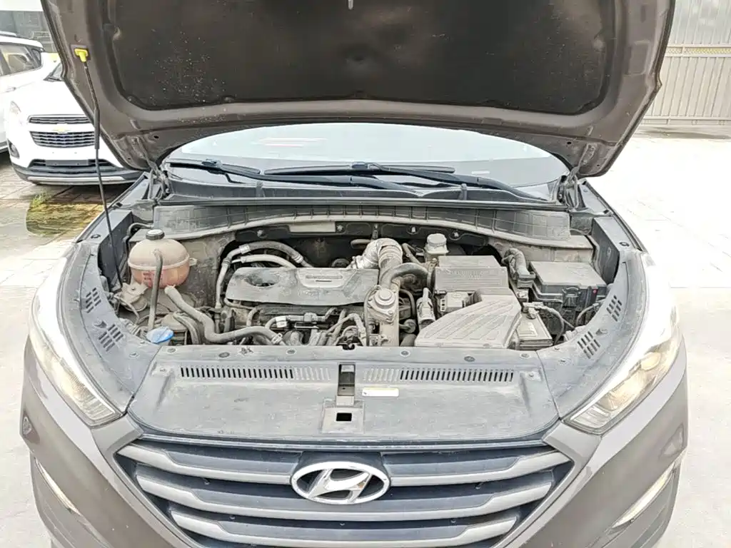 Hyundai Tucson 2016 — фото 20