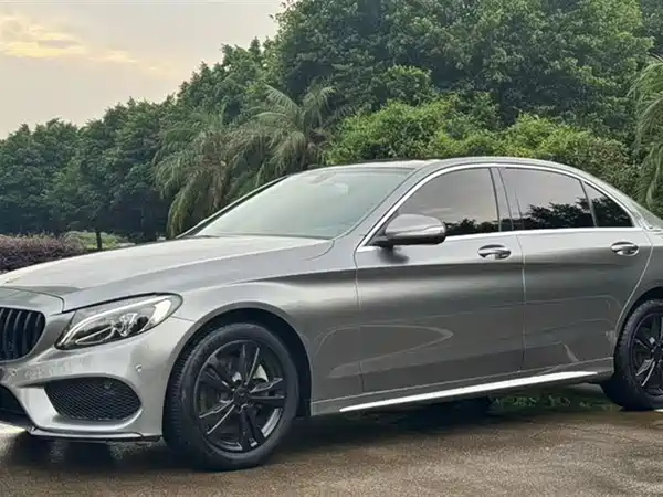 Mercedes-Benz C-Class 2018