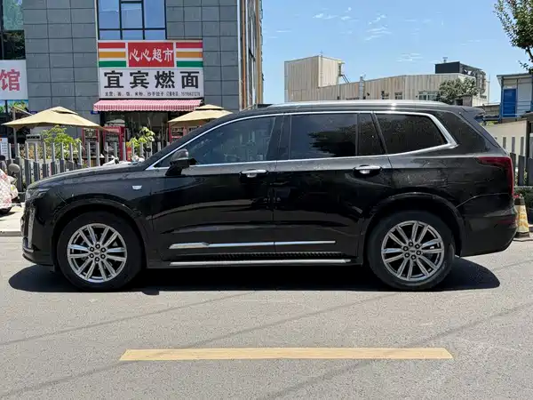 Cadillac XT6 2021