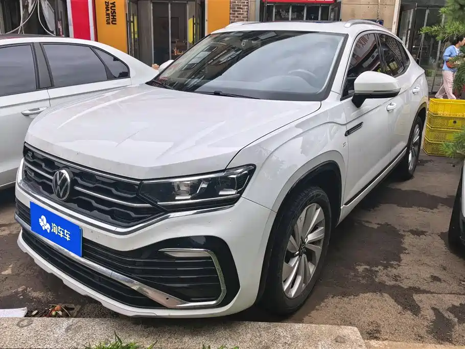 Volkswagen X 2022