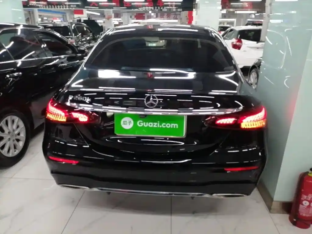 Mercedes-Benz E-Class 2022