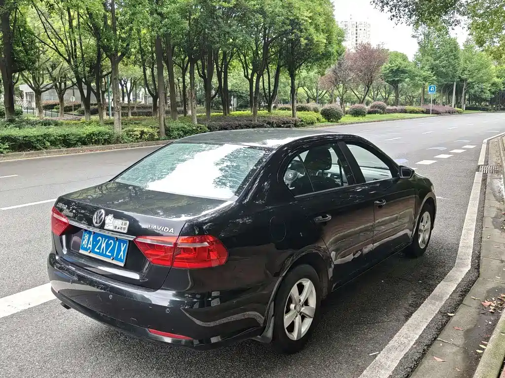 Volkswagen Lavida 2016