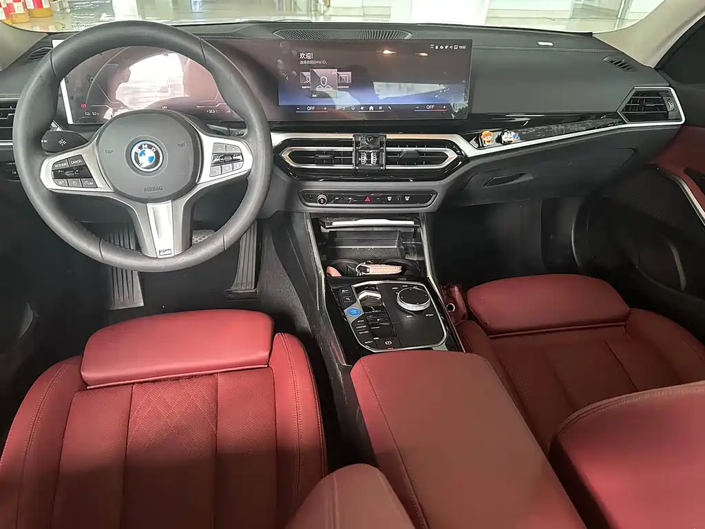 BMW i3 2024 — фото 14