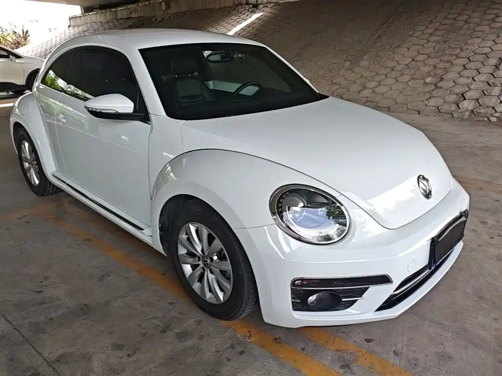 Volkswagen Beetle 2017 — фото 4