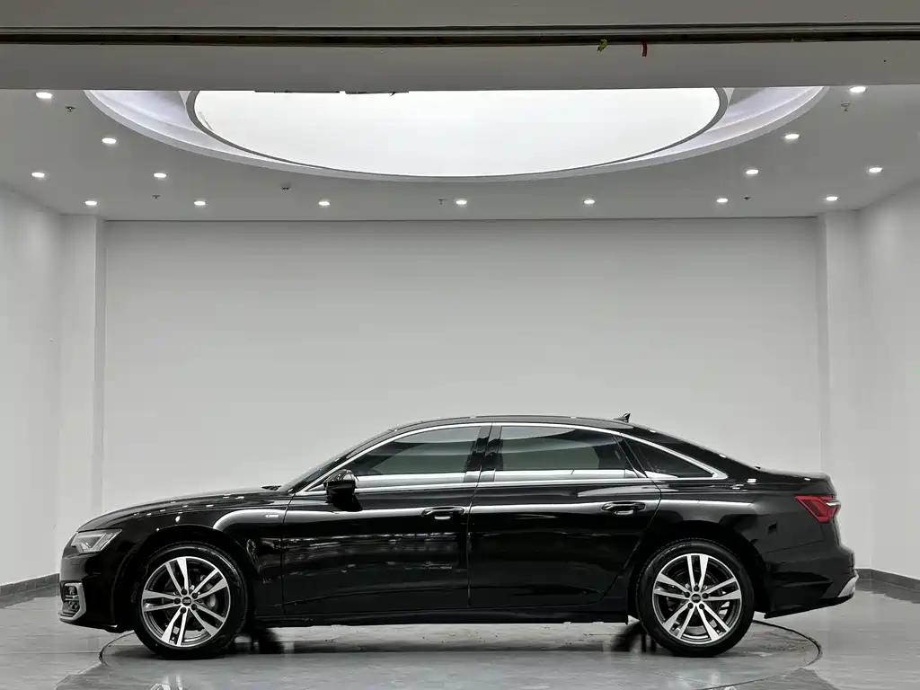 Audi A6L 2023