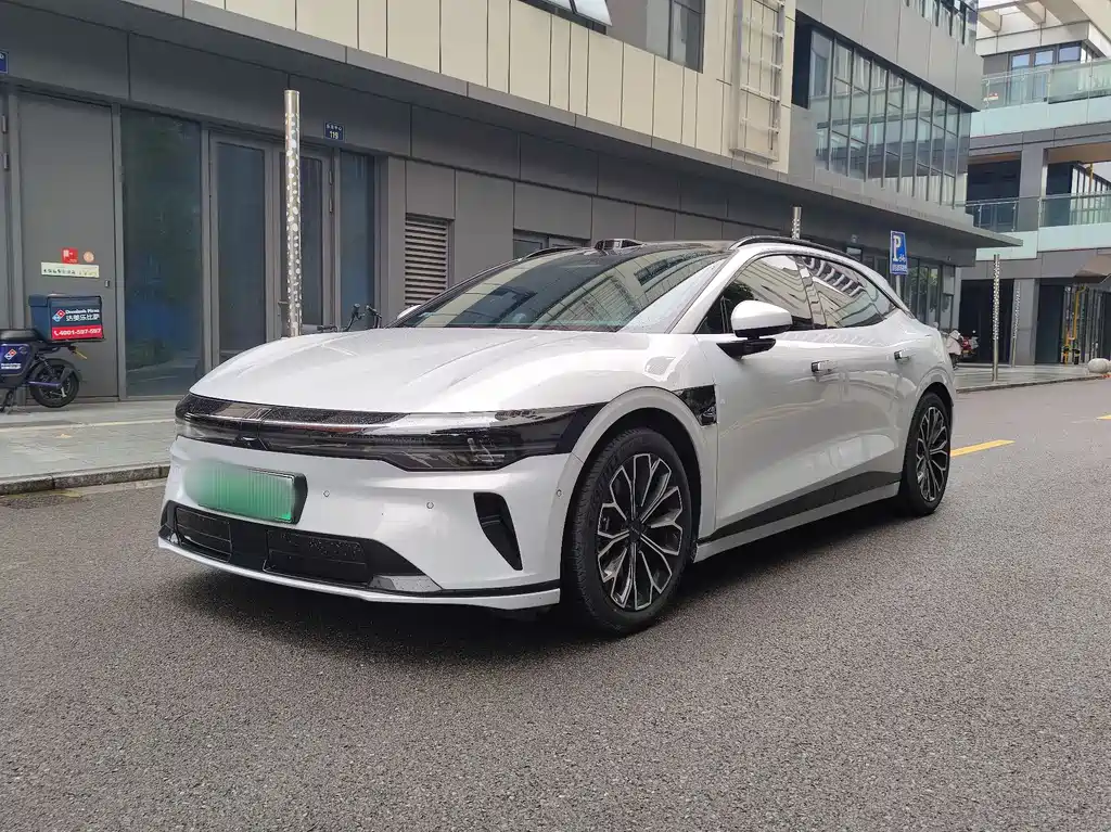 Zeekr 007 GT 2025