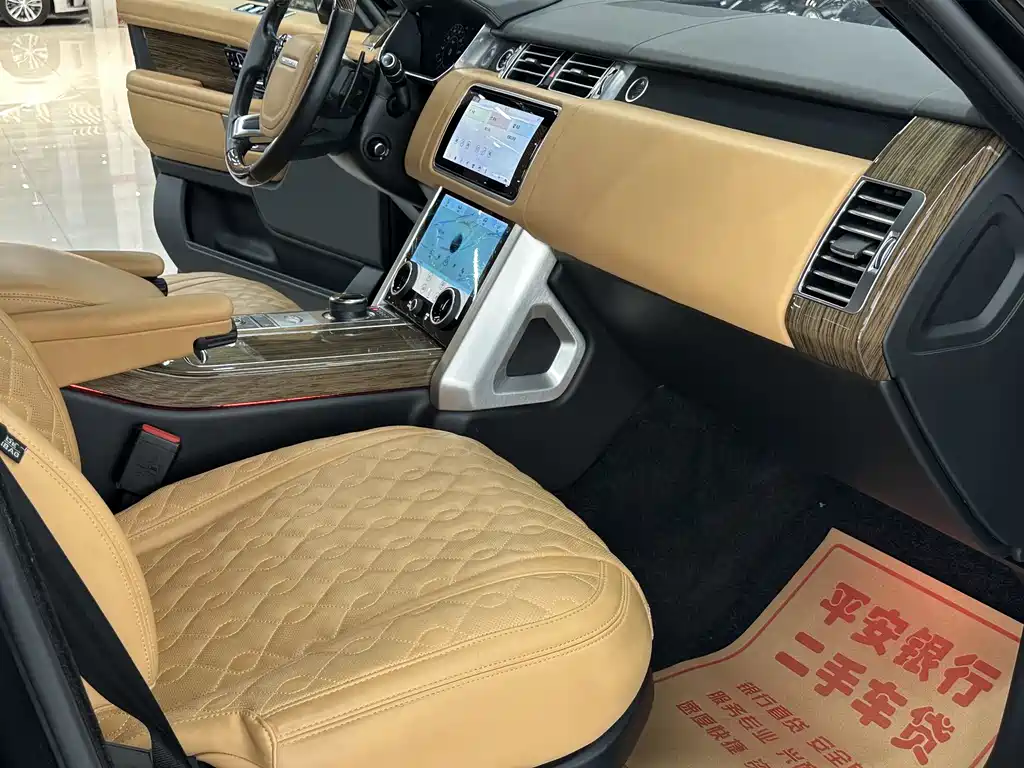 Land Rover Range Rover 2019 — фото 10