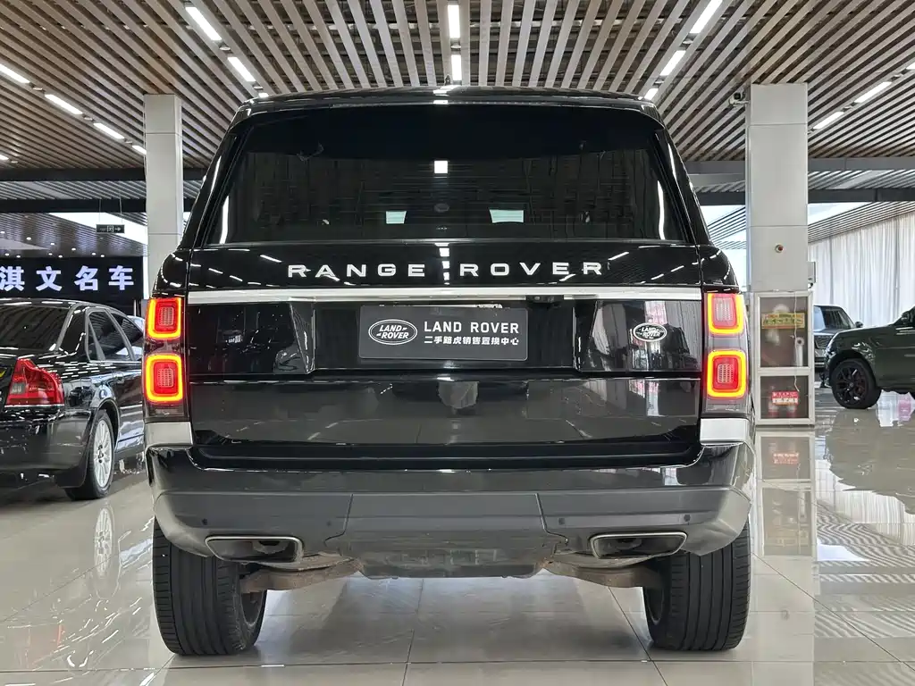 Land Rover Range Rover 2019 — фото 15