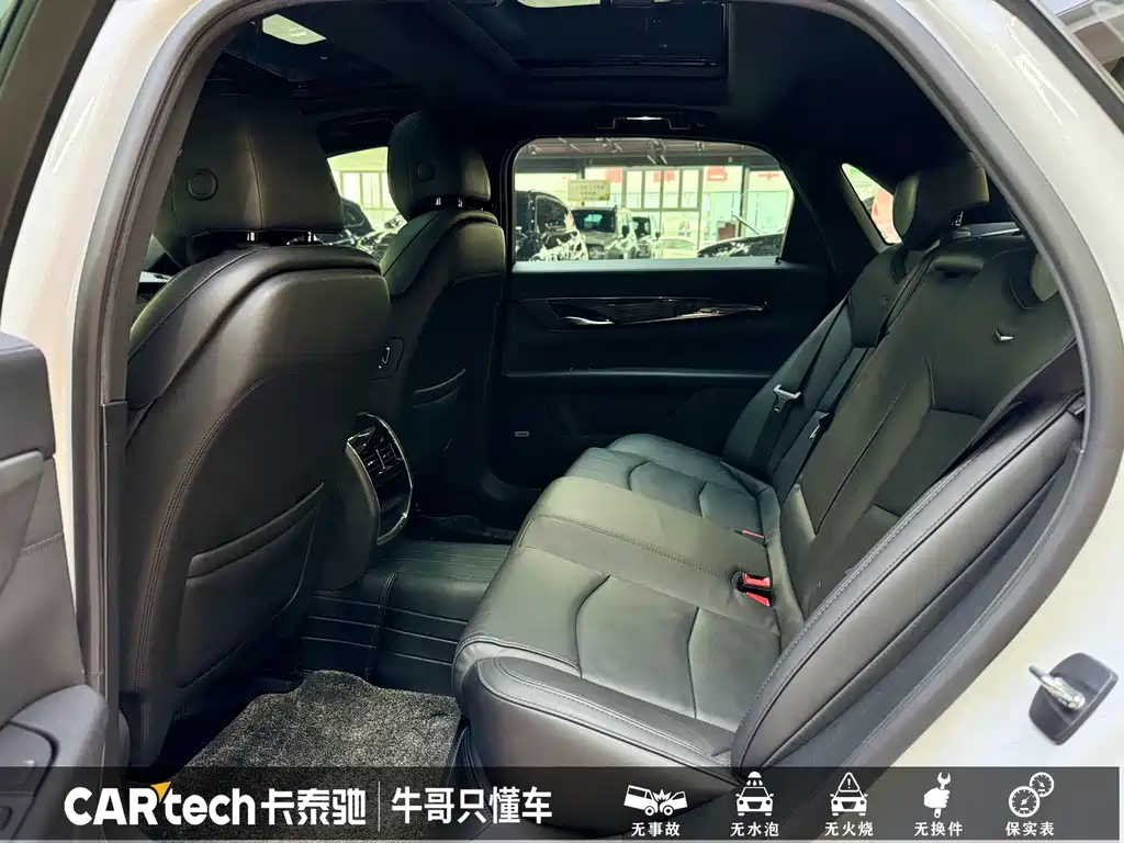 Cadillac CT6 2023 — фото 18