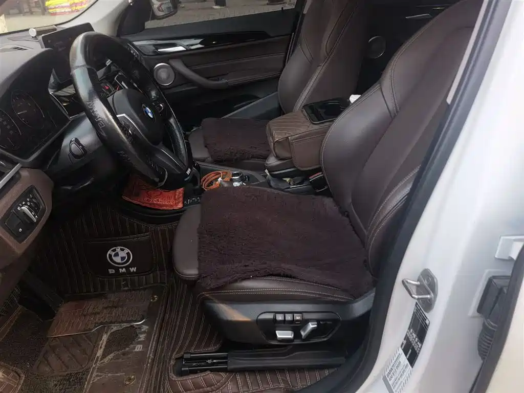 BMW X1 2022 — фото 11