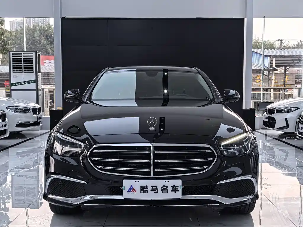 Mercedes-Benz E-Class 2022 — фото 2