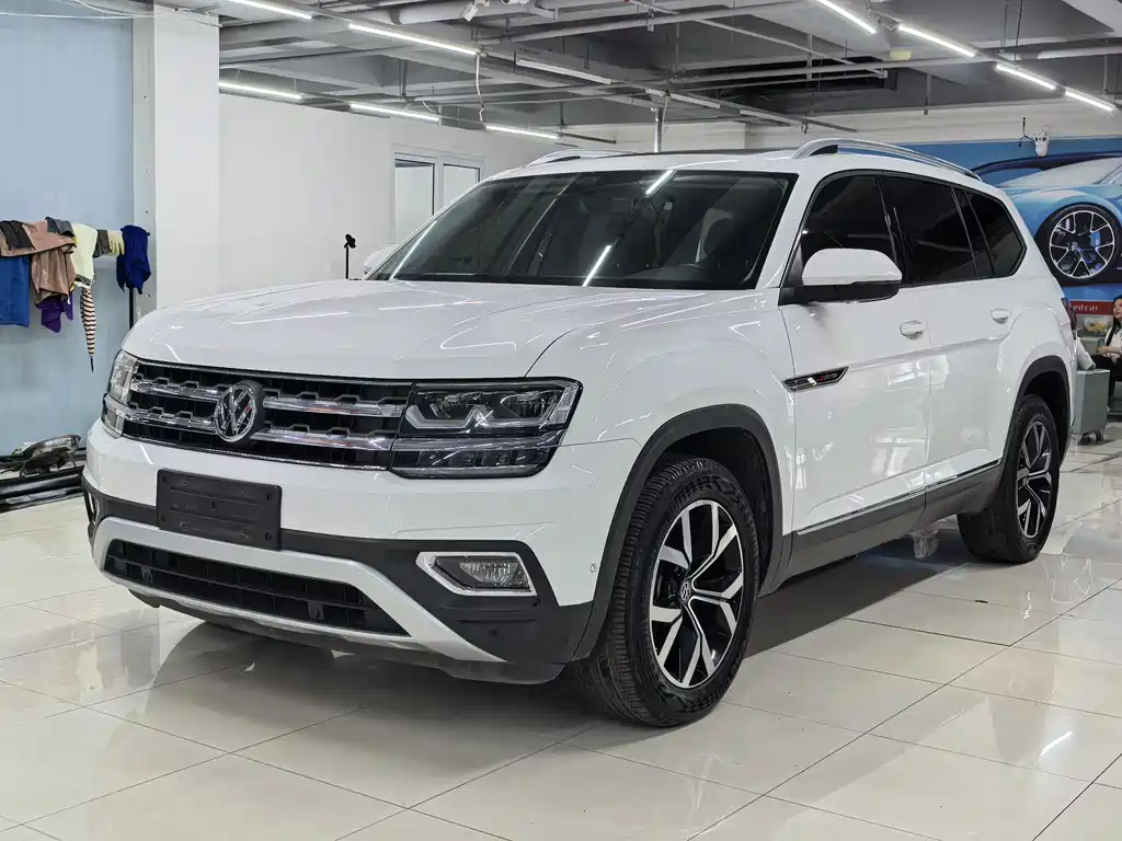 Volkswagen Teramont 2018 — фото 1