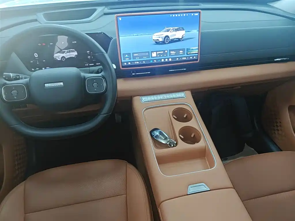 Haval Xiaolong MAX 2025 — фото 13